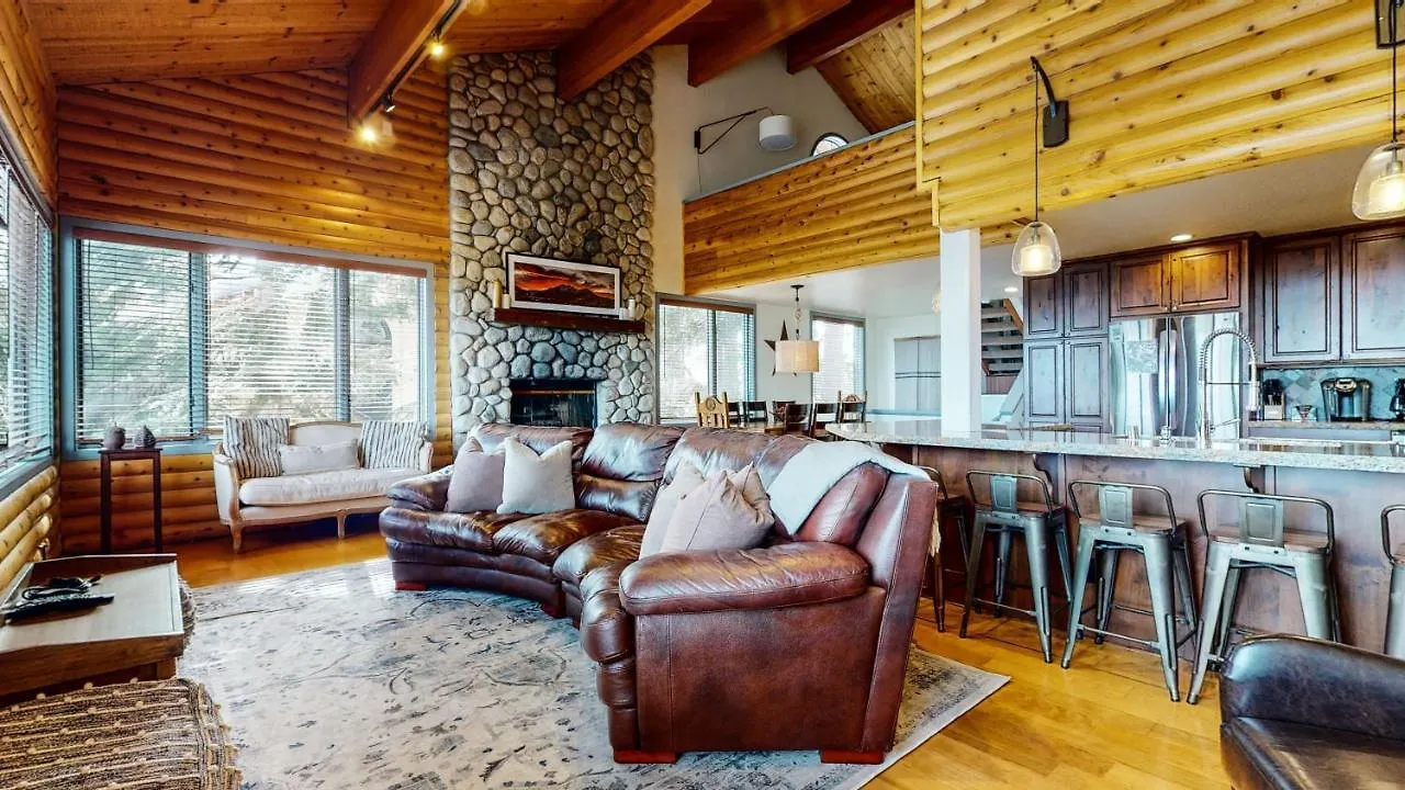 Bridges Townhome #11 Townhouse Mammoth Lakes Apartment